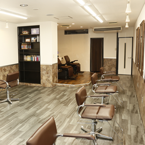 美容室ビープラス　瀬谷店